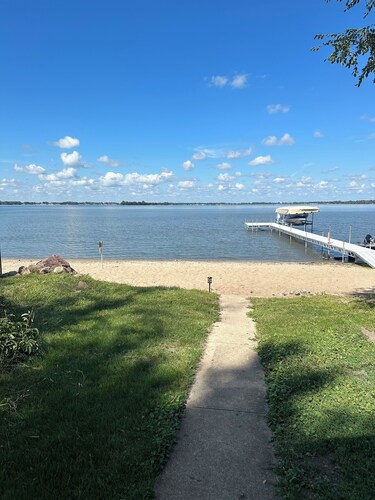  Beach Home on Storm Lake