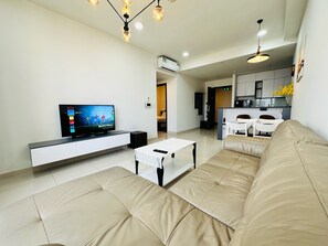 Living area - Lynhapartment-2Bed Apartment Modern Amenities D4 (Thành phố Hồ Chí Minh)