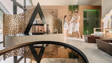 Sauna, baño turco, masajes con piedras calientes, masajes