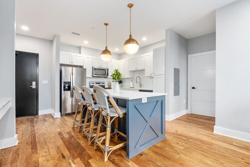 Lavish Apartment over Target in Downtown Auburn - 205