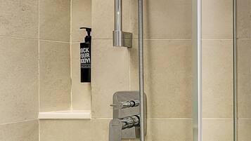 Pancuran mandi, hulu semburan mandi hujan