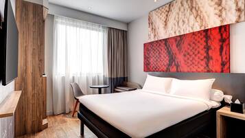 In-room safe, desk, laptop workspace, blackout drapes