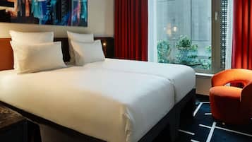 Room, 2 Single Beds | Premium bedding, down duvets, in-room safe, blackout curtains
