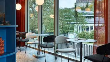 Daily buffet breakfast (EUR 20 per person)