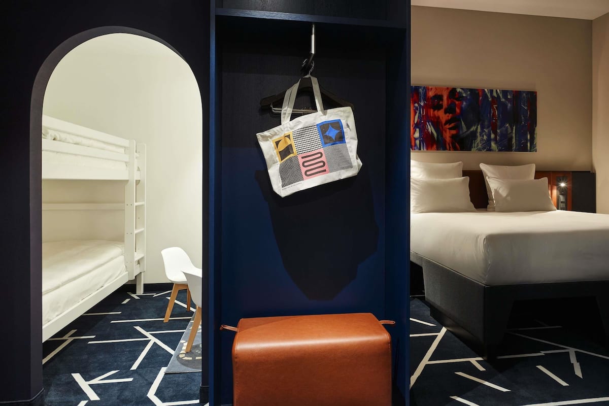 Premium bedding, down duvets, in-room safe, blackout curtains