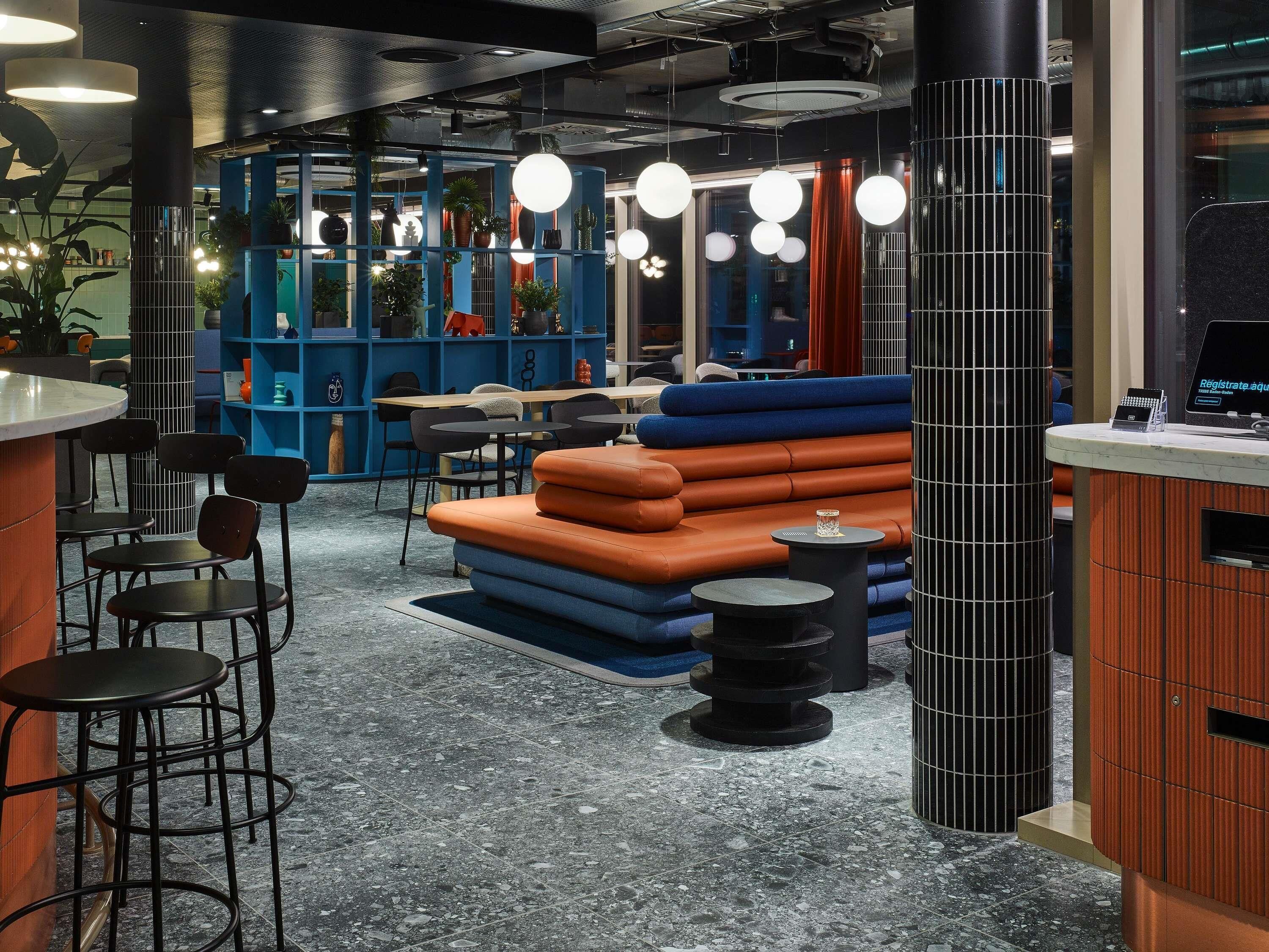 Bar (in der Unterkunft)