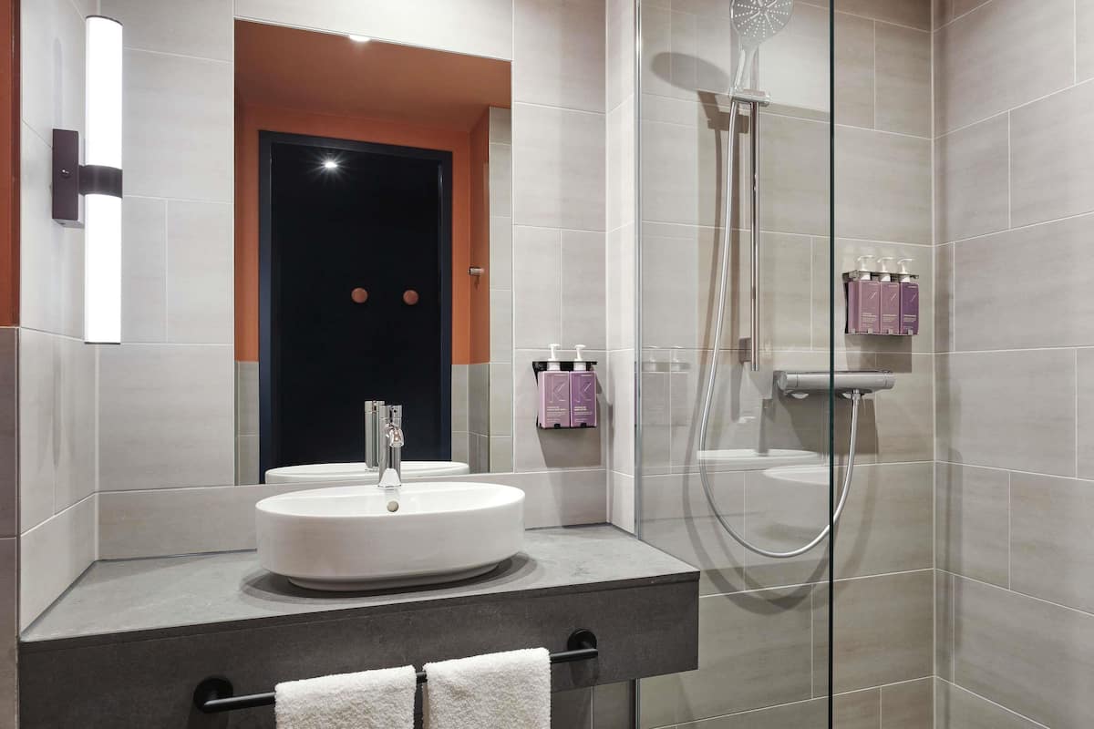 Premium bedding, down duvets, in-room safe, blackout curtains