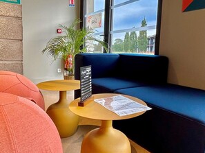 Bar (en el alojamiento)