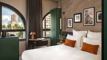 Minibar, in-room safe, desk, blackout drapes