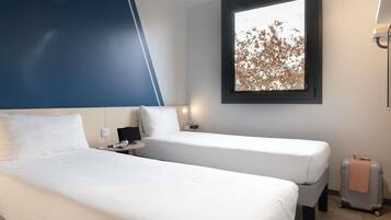 Standaard kamer, 2 eenpersoonsbedden | Gratis wifi, beddengoed