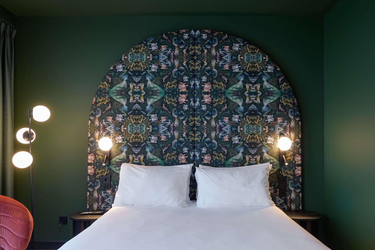 Standard Room, 1 Double Bed | In-room safe, soundproofing, free WiFi, bed sheets