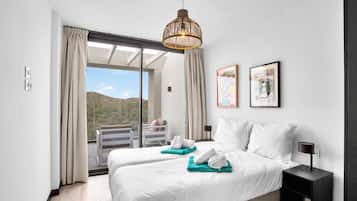 4 chambres, chambres insonorisées, Wi-Fi gratuit, draps fournis