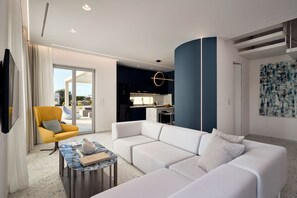 Blue Villa | Living room | 48-inch Smart TV with satellite channels, TV - Helius Villas (Paros)