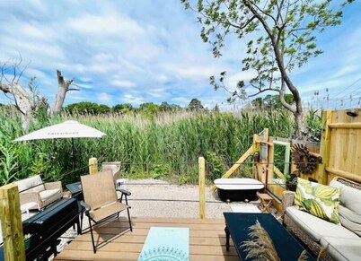 🌾Welcoming Tiny Home! Downtown & Beachy☀️