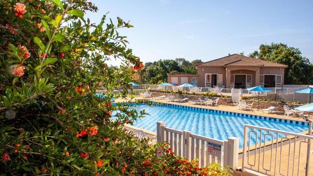 Pool - Residence Mare e Sole, T5 Confort (taglio isolaccio)