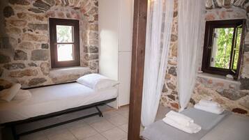 2 dormitorios, caja fuerte, tabla de planchar con plancha y wifi gratis