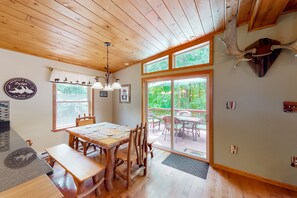 Dining - Spacious forest retreat with grill, firepit, game room, & jacuzzi tub - dogs ok (Swanton)