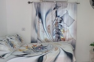 3 bedrooms, iron/ironing board, free WiFi, bed sheets