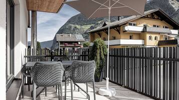 Family Apartment | Terrace/patio