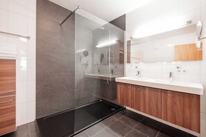 Bathroom - MYALPS Historical (Oetz)