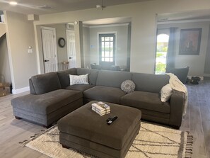 Living area - Corpus Christi Home Away (Corpus Christi)