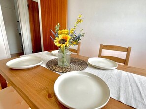 Leilighet, 2 queensize-senger | Spiseområde