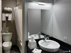 Combined shower/bathtub, towels, soap, toilet paper - Studio 6 Little Rock, AR - South (Little Rock)