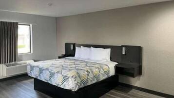 Free WiFi, bed sheets