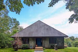 Exterior - Secluded Lakefront Retreat with Art Studio and Stunning Views (Otego)