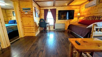 Comfort House | Ruang tamu | TV Pintar, Netflix, perkhidmatan penstriman