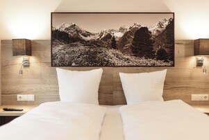 2 habitaciones, cortinas blackout y sistema de insonorización 