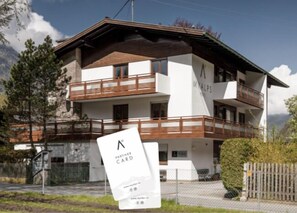 Classic Apartment, Balcony, Mountain View | Blackout drapes, soundproofing, free WiFi - MYALPS Pure (Oetz)