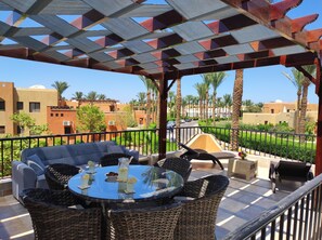 Outdoor dining - Chalet Stella Makadi Beach 5 (Red Sea Governorate)
