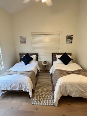 4 bedrooms, iron/ironing board, travel crib, free WiFi