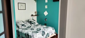 3 chambres, fer et planche à repasser, Wi-Fi