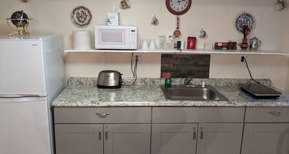 Cozy and cute private studio close to Manhatan very affordable near NYC skyline