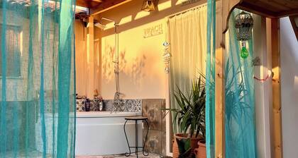 6. Luxury Garden Villa âą Outdoor Spa Bath âą Serenity Retreat