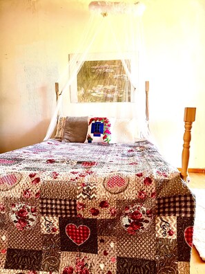 2 habitaciones, tabla de planchar con plancha y wifi gratis 