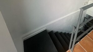 Interior detail - Hostel Sun Set (Madrid)