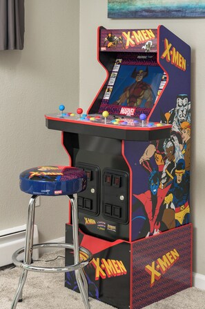 Game room - Kid & Adult Playland! Comfy, Spacious, 15min to Downtown (Arvada)