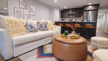 Smart TV, books
