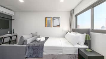 Comfort Apartment | 1 bedroom, desk