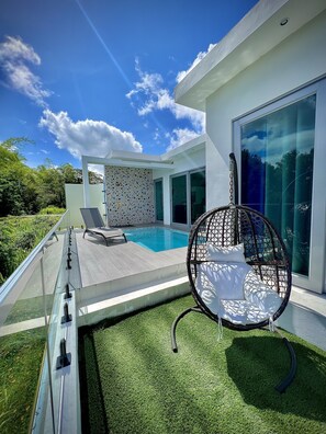 A heated pool - Luxury Tiny home with pool & amazing view (Caguas)