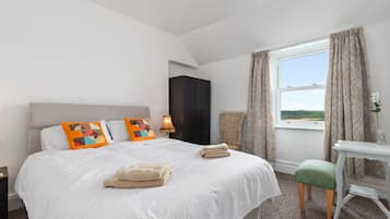 4 bedrooms, iron/ironing board, travel cot, free WiFi