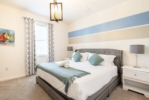 15 habitaciones, tabla de planchar con plancha, cuna de viaje y wifi