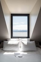 Chambre Suite Familiale | Caja fuerte, escritorio, espacio para trabajar con un portátil