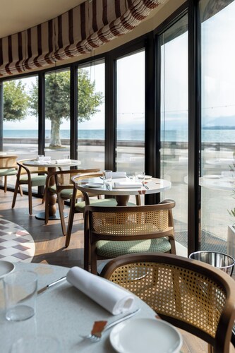  Maison du Lac Boutique Hotel