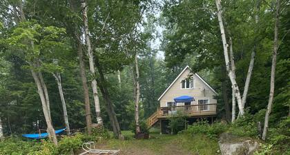 The Northern Pearl - A Lakefront Cottage on Lake Bernard in Sundridge, Ontario