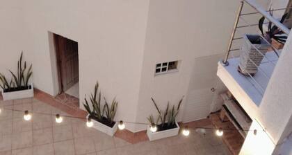 Shalom Home90 Habitacion Sencilla Cerca a Hermosos Parques