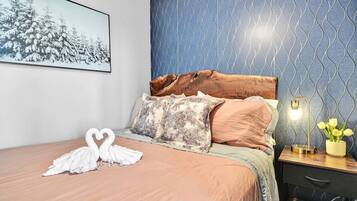 1 bedroom, iron/ironing board, WiFi, bed sheets